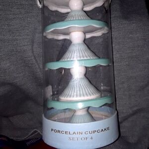Porcelain Cup cake displays  Four set ceramic. New by Grace